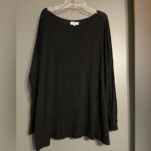 Black piko shirt